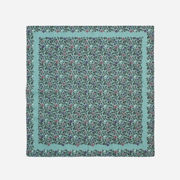 $25 or FREE Gentle Teal Madewell Organic Cotton Scarf Kerchief Floral Bandana - Picture 4 of 10